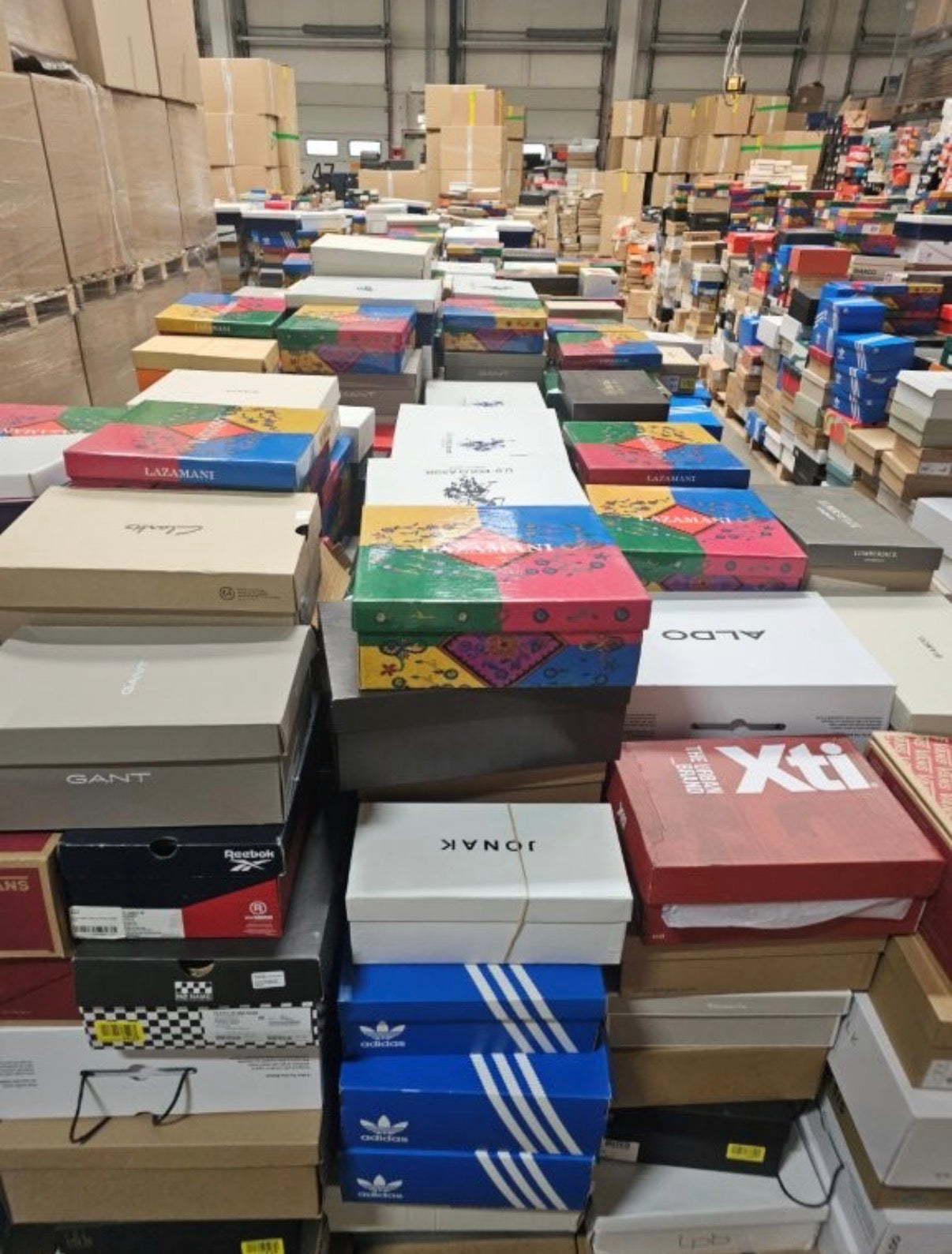 BOX 15 PAR AB